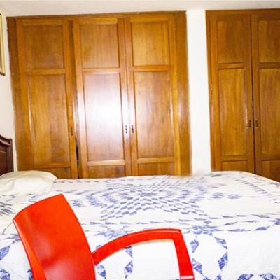 VENTA DE CASA DE 3 PISOS EN AV. ZARUMILLA